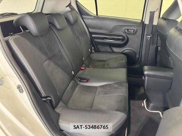 Toyota AQUA 2015-05 7214740-10