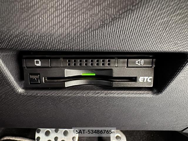 Toyota AQUA 2015-05 7214740-18