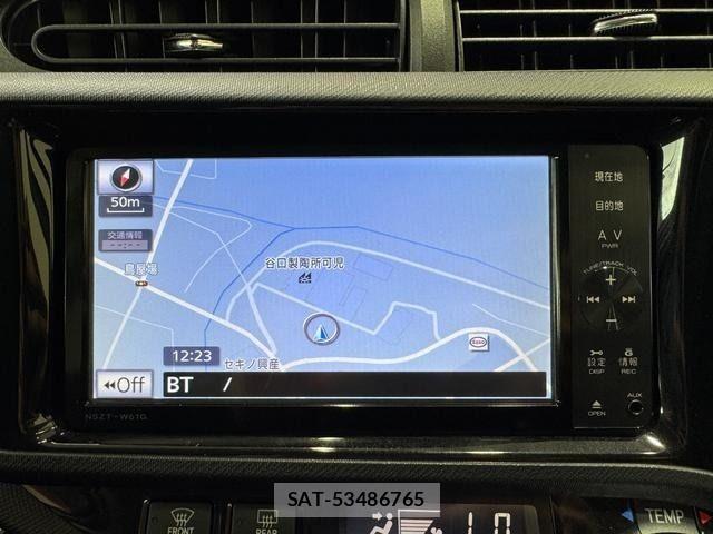 Toyota AQUA 2015-05 7214740-19