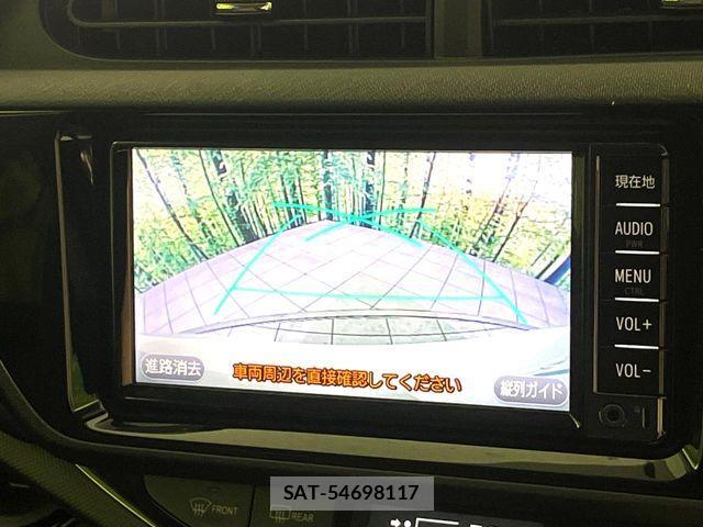 Toyota AQUA 2017-04 7214778-4