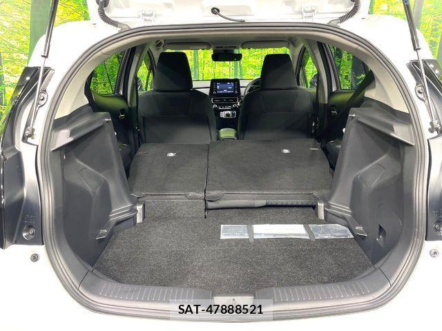 Toyota AQUA 2025-05 7214876-11