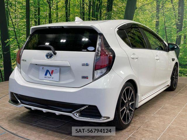 Toyota AQUA 2015-07 7214746-16