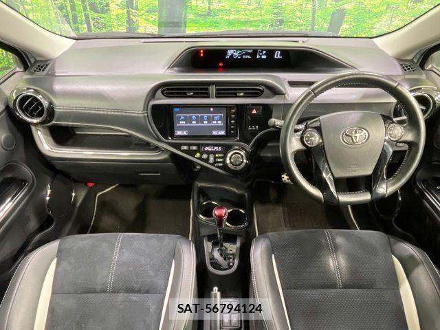 Toyota AQUA 2015-07 7214746-1