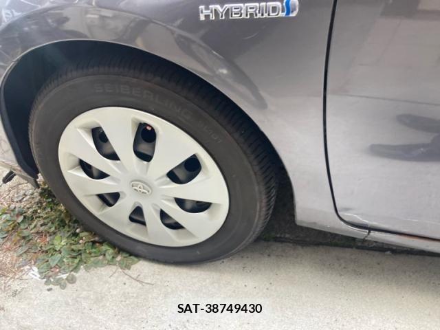 Toyota AQUA 2013-10 7214711-11