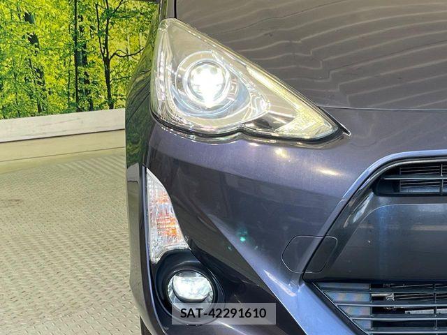 Toyota AQUA 2015-02 7214733-11