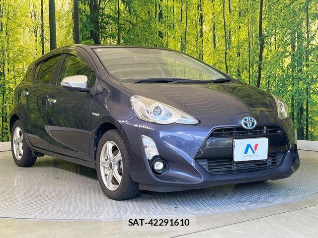 Toyota AQUA 2015-02 7214733-15