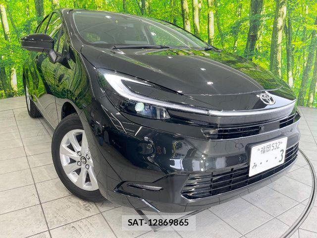 Toyota AQUA 2025-10 7214878-11