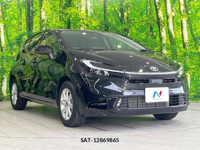 Toyota AQUA 2025-10 7214878-15