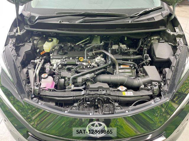 Toyota AQUA 2025-10 7214878-17