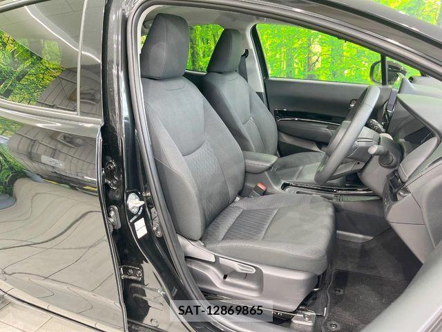 Toyota AQUA 2025-10 7214878-7