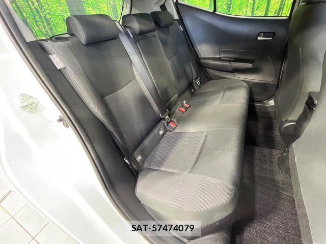 Toyota AQUA 2022-08 7214863-8