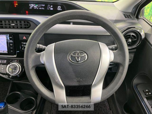 Toyota AQUA 2015-10 7214759-10