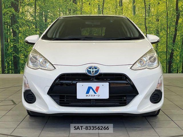 Toyota AQUA 2015-10 7214759-13