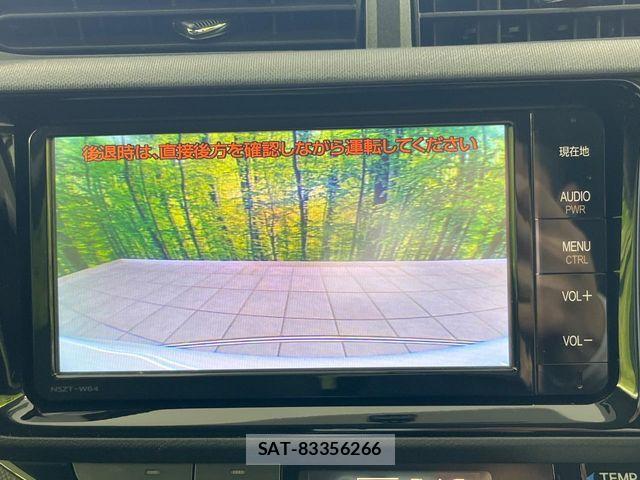 Toyota AQUA 2015-10 7214759-3