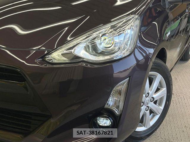 Toyota AQUA 2016-12 7214773-11