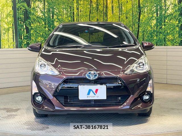 Toyota AQUA 2016-12 7214773-13