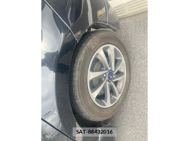 Toyota AQUA 2014-01 7214721-8