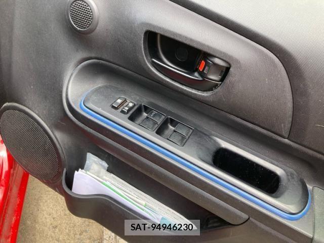 Toyota AQUA 2013-09 7214710-11