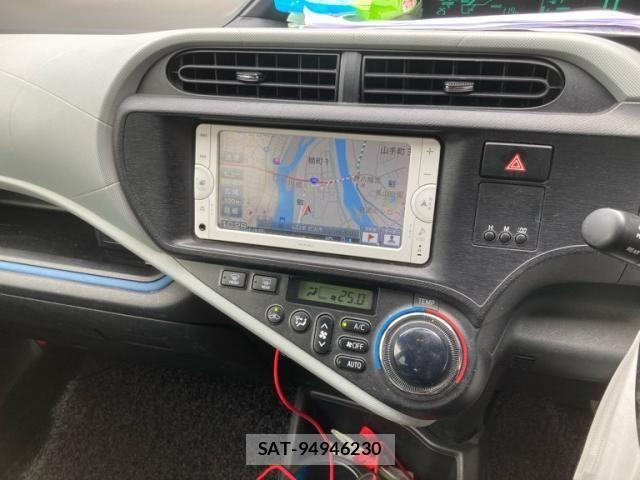 Toyota AQUA 2013-09 7214710-16