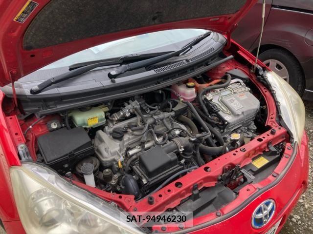 Toyota AQUA 2013-09 7214710-22