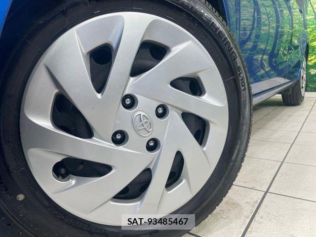 Toyota AQUA 2017-05 7214782-12
