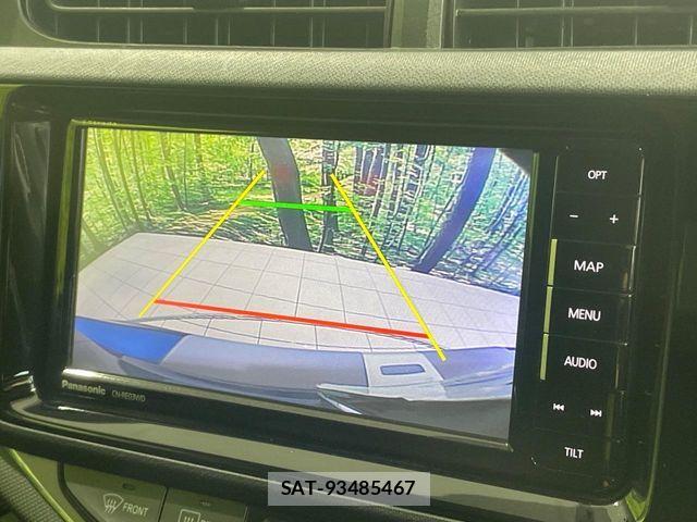Toyota AQUA 2017-05 7214782-3