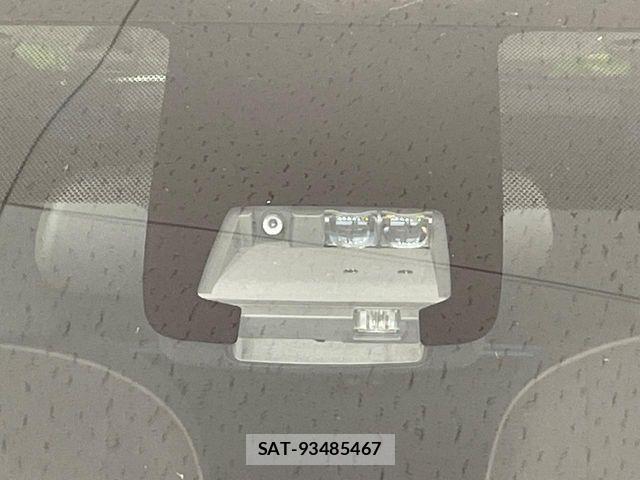 Toyota AQUA 2017-05 7214782-4