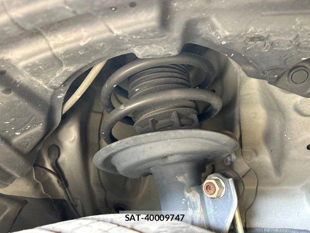 Toyota AQUA 2019-03 7213616-19