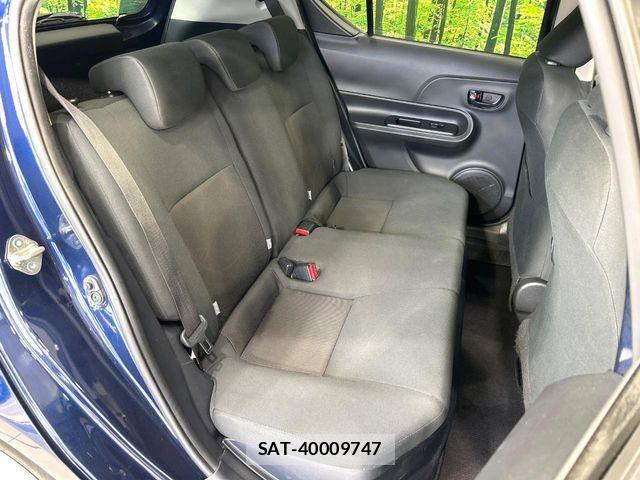 Toyota AQUA 2019-03 7213616-8