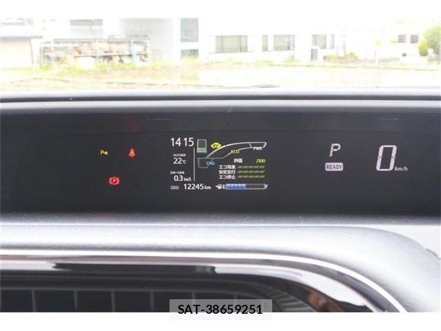 Toyota AQUA 2019-02 7213617-20