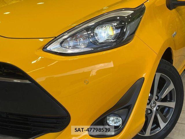 Toyota AQUA 2019-03 7213618-11