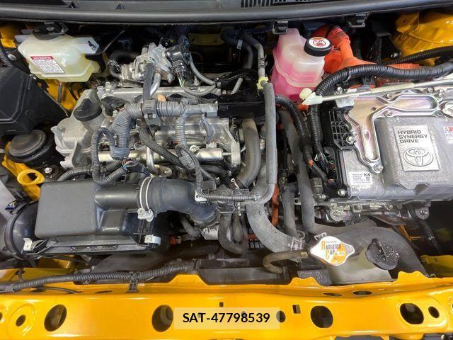 Toyota AQUA 2019-03 7213618-17