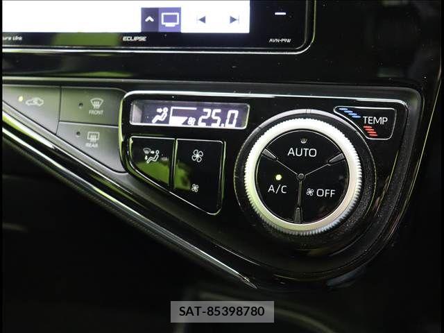 Toyota AQUA 2019-04 7213615-10