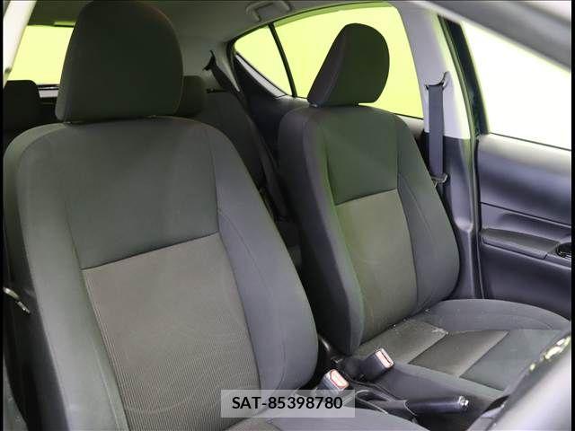 Toyota AQUA 2019-04 7213615-19