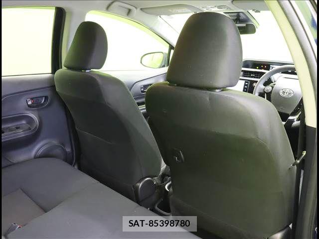 Toyota AQUA 2019-04 7213615-22