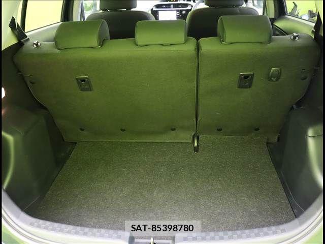 Toyota AQUA 2019-04 7213615-25