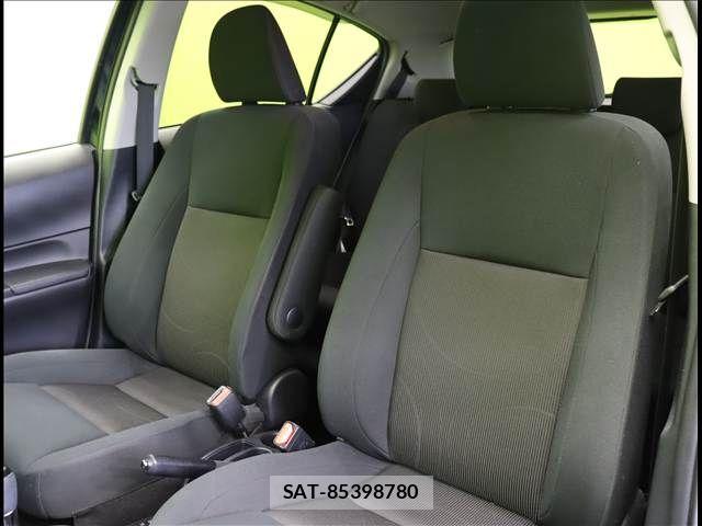 Toyota AQUA 2019-04 7213615-29