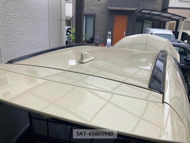 Toyota AQUA 2018-02 7214799-9