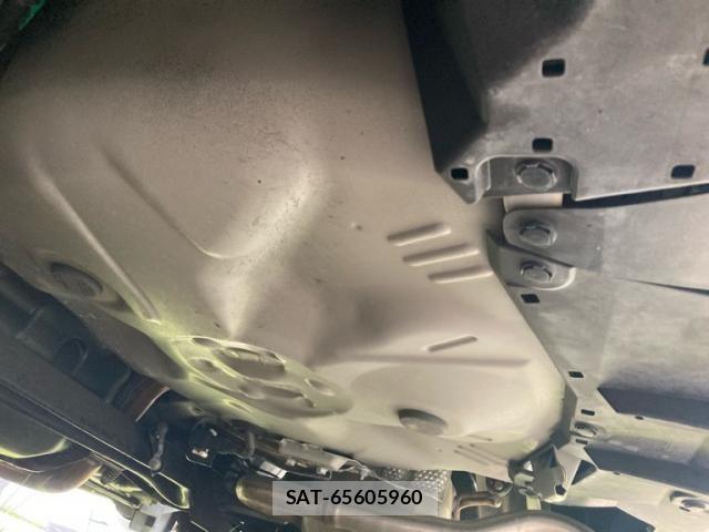 Toyota AQUA 2018-02 7214799-10