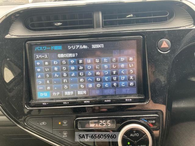 Toyota AQUA 2018-02 7214799-18
