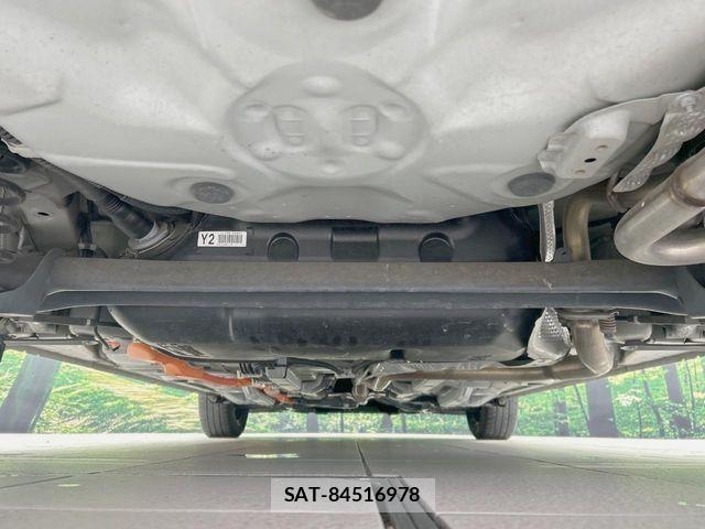 Toyota AQUA 2019-11 7214832-18