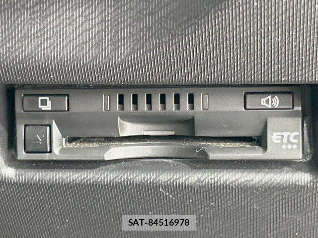 Toyota AQUA 2019-11 7214832-5