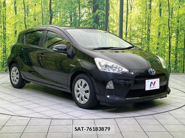 Toyota AQUA 2013-07 7214696-15