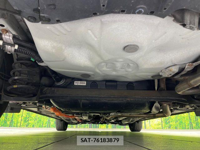 Toyota AQUA 2013-07 7214696-18