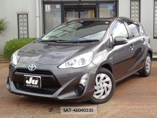 Toyota AQUA 2016-04 7214768-0