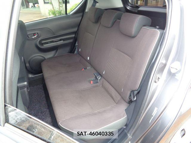 Toyota AQUA 2016-04 7214768-9