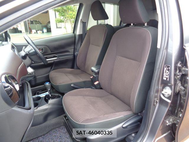 Toyota AQUA 2016-04 7214768-10