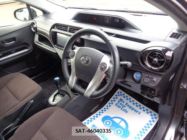 Toyota AQUA 2016-04 7214768-1