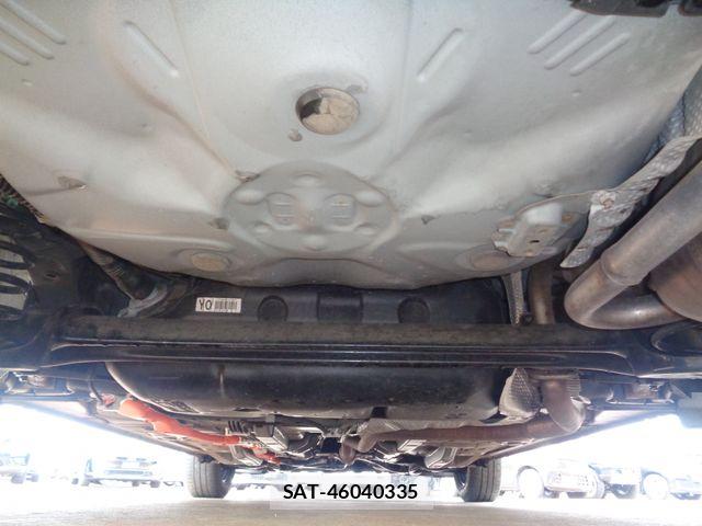 Toyota AQUA 2016-04 7214768-20