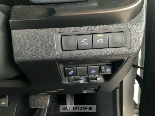 Toyota AQUA 2021-09 7214858-15